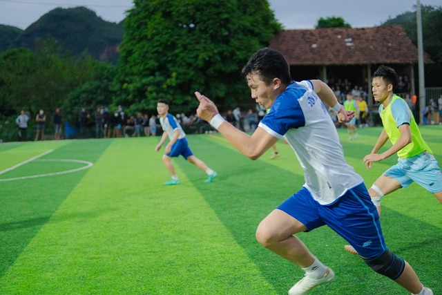 主场龙pk客场龙!马竞终结对战巴萨4连败有戏？.